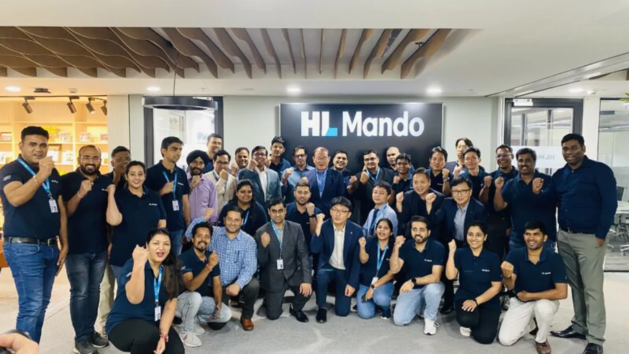 HL Mando Anand Walk-in Drive