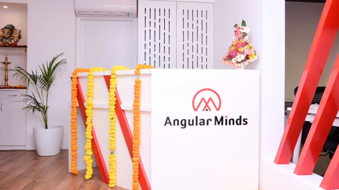 Angular Minds Off Campus Drive