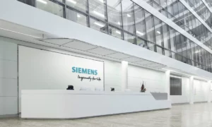 Siemens Off Campus Drive 2025 – Graduate Trainee Engineer