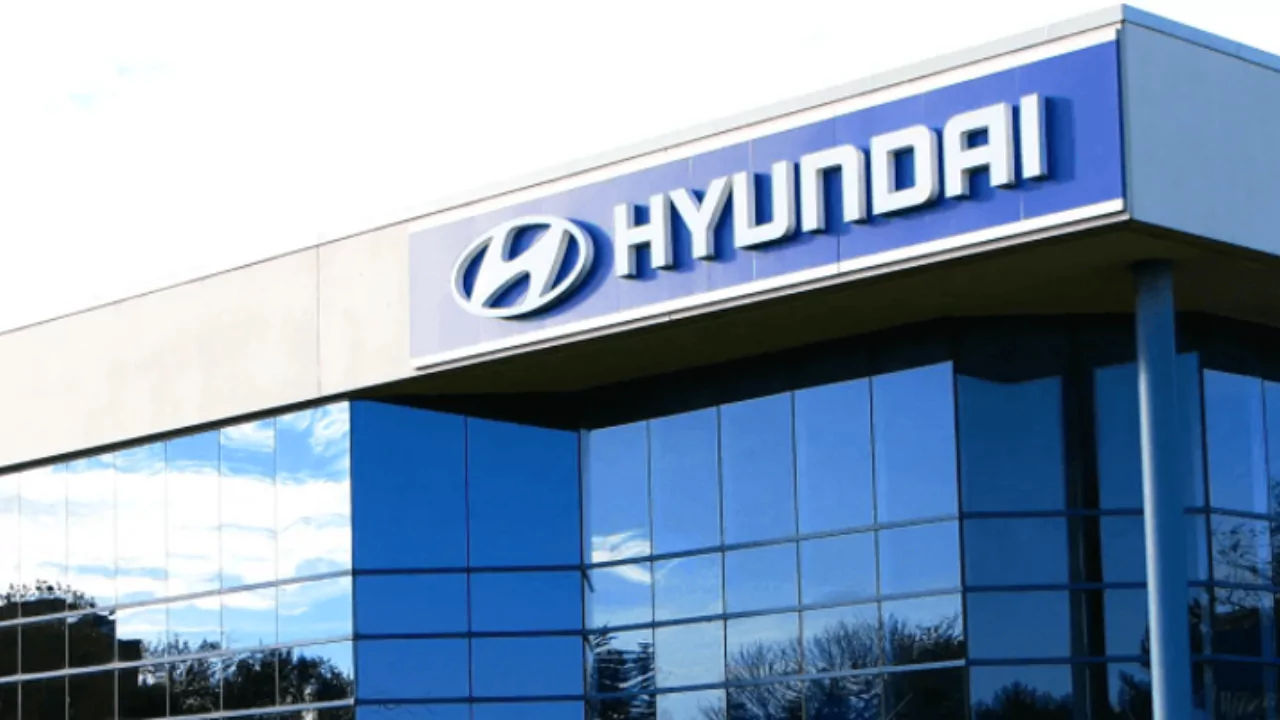 Hyundai Walk-in Drive 2025