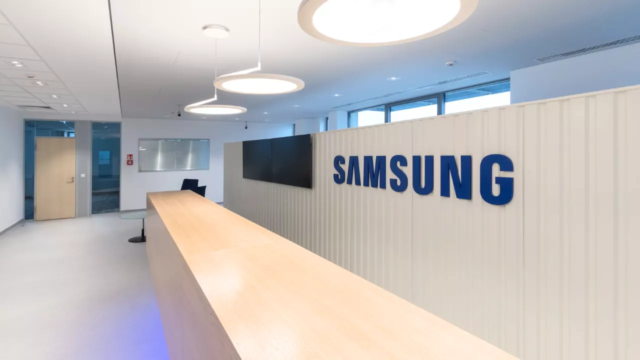 Samsung Off Campus Drive
